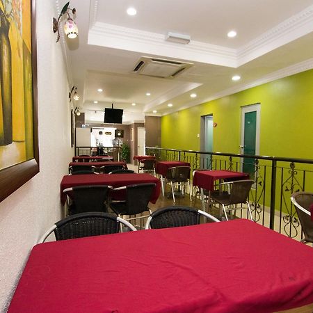Oyo 103 V'La Garden Hotel クアラルンプール エクステリア 写真
