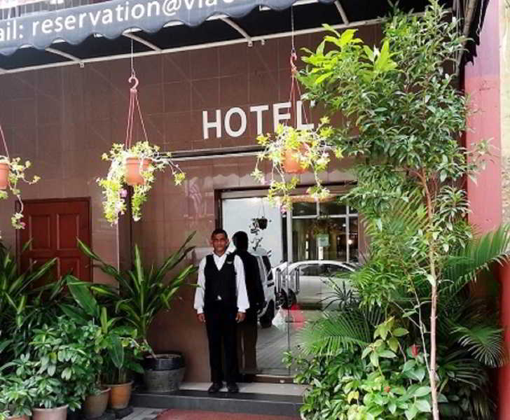 Oyo 103 V'La Garden Hotel クアラルンプール エクステリア 写真
