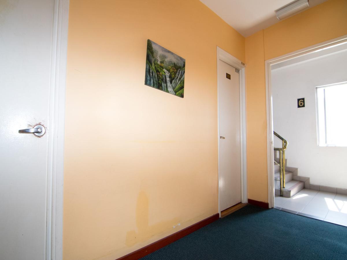 Oyo 103 V'La Garden Hotel クアラルンプール エクステリア 写真