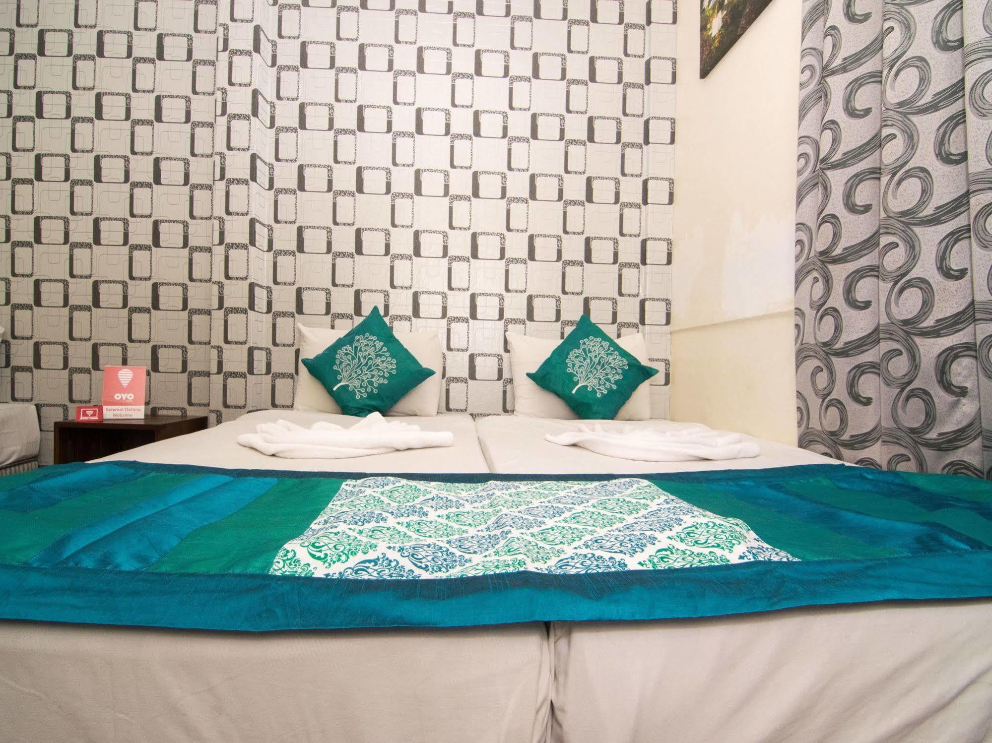 Oyo 103 V'La Garden Hotel クアラルンプール エクステリア 写真